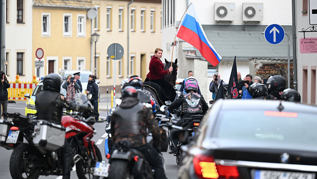 Berlim voltará a proibir bandeiras russas no 'Dia da Vitória' - imprensa alemã