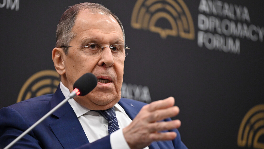 Moeda comum do BRICS e futuro da Ucrânia: os principais pontos da entrevista de Lavrov ao Globo