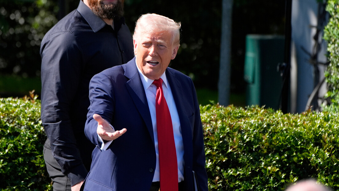 Trump afirma governar 'os EUA e o mundo' em seu segundo mandato