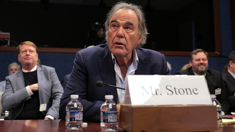 Oliver Stone denuncia mentiras sobre 'Russiagate' nos EUA