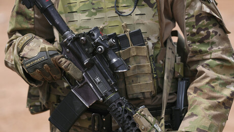 Trump anuncia orçamento militar histórico de US$ 1 trilhão