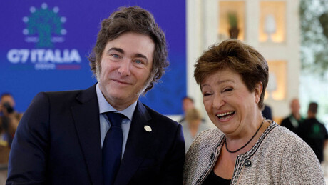 Argentina confirma novo acordo com o FMI e fim das restrições contra o dólar