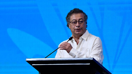 'Informações preocupantes': Gustavo Petro cobra as atas das eleições do Equador