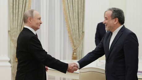 Líder iraniano envia mensagem 'muito importante' a Putin