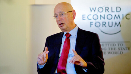 Presidente e fundador do Fórum Econômico Mundial renuncia
