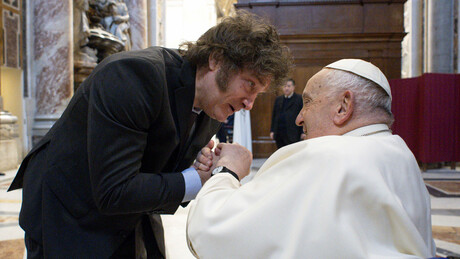 Javier Milei lamenta morte do Papa Francisco