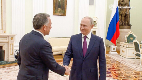 Putin e enviado de Trump discutiram possível retomada de negociações diretas entre Rússia e Ucrânia