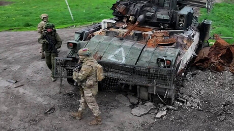 Putin: remanescentes de tropas ucranianas expulsas de Kursk se abrigam 'em fendas e porões' e exigem evacuação