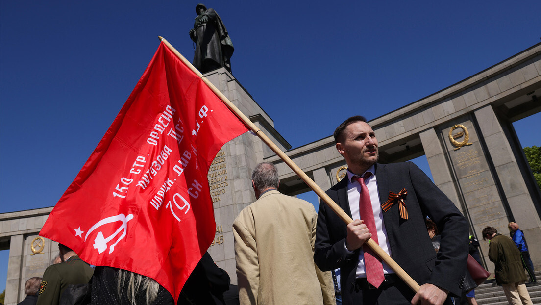 Berlim proíbe bandeiras soviéticas e restringe comemorações da vitória sobre o nazismo