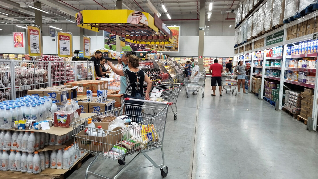 Supermercados defendem contratação por hora como alternativa à escassez de mão de obra