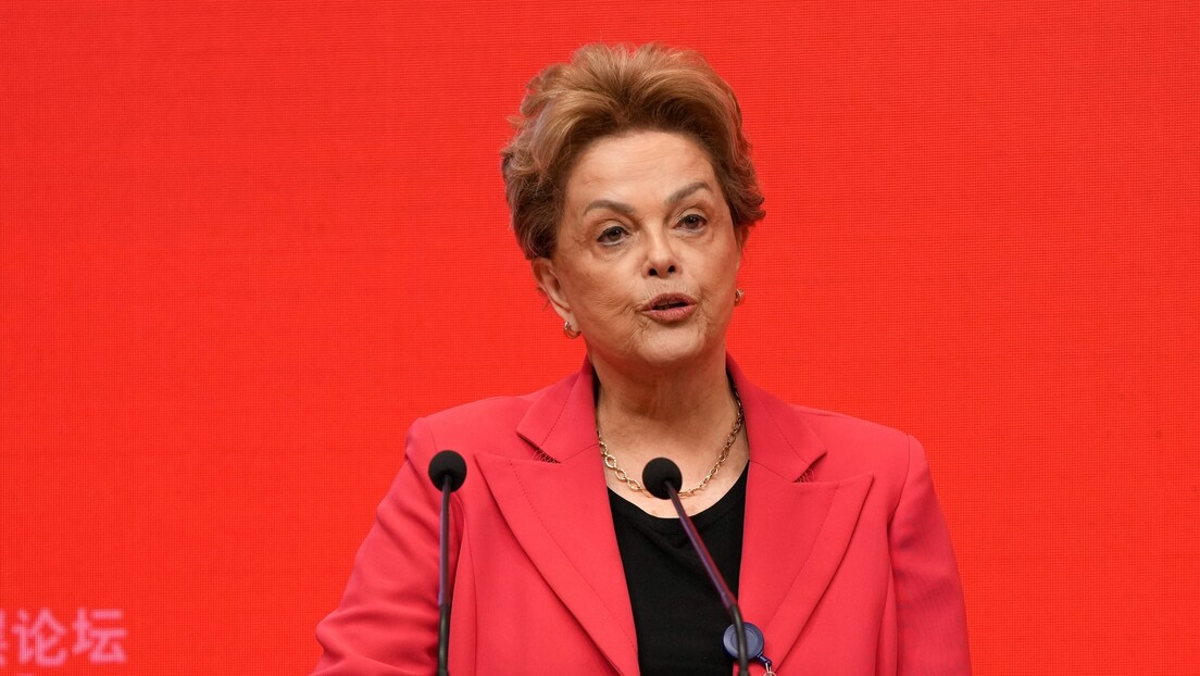 Trump não vai conseguir reindustrializar os EUA na base da ''canetada'', adverte Dilma