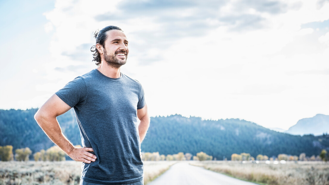 Conheça 5 rotinas viáveis que transformam a saúde sem precisar frequentar a academia