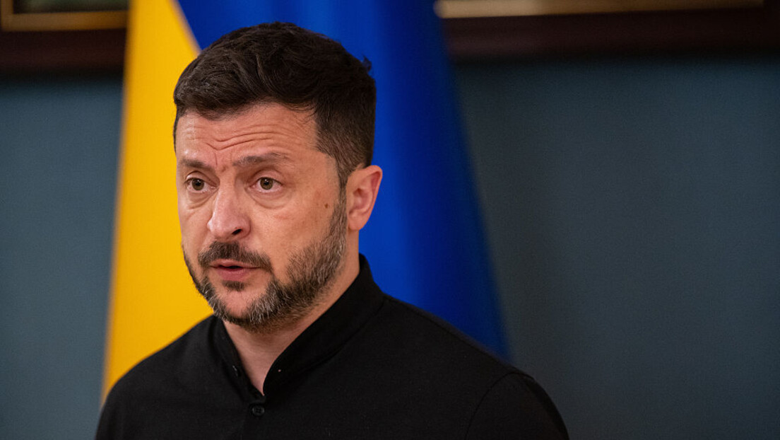 Com apoio ocidental, Zelensky sinaliza possível ataque contra Rússia
