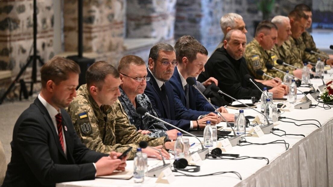 Enviado especial dos EUA aconselha Kiev a não fazer declarações para sabotar os diálogos com Moscou