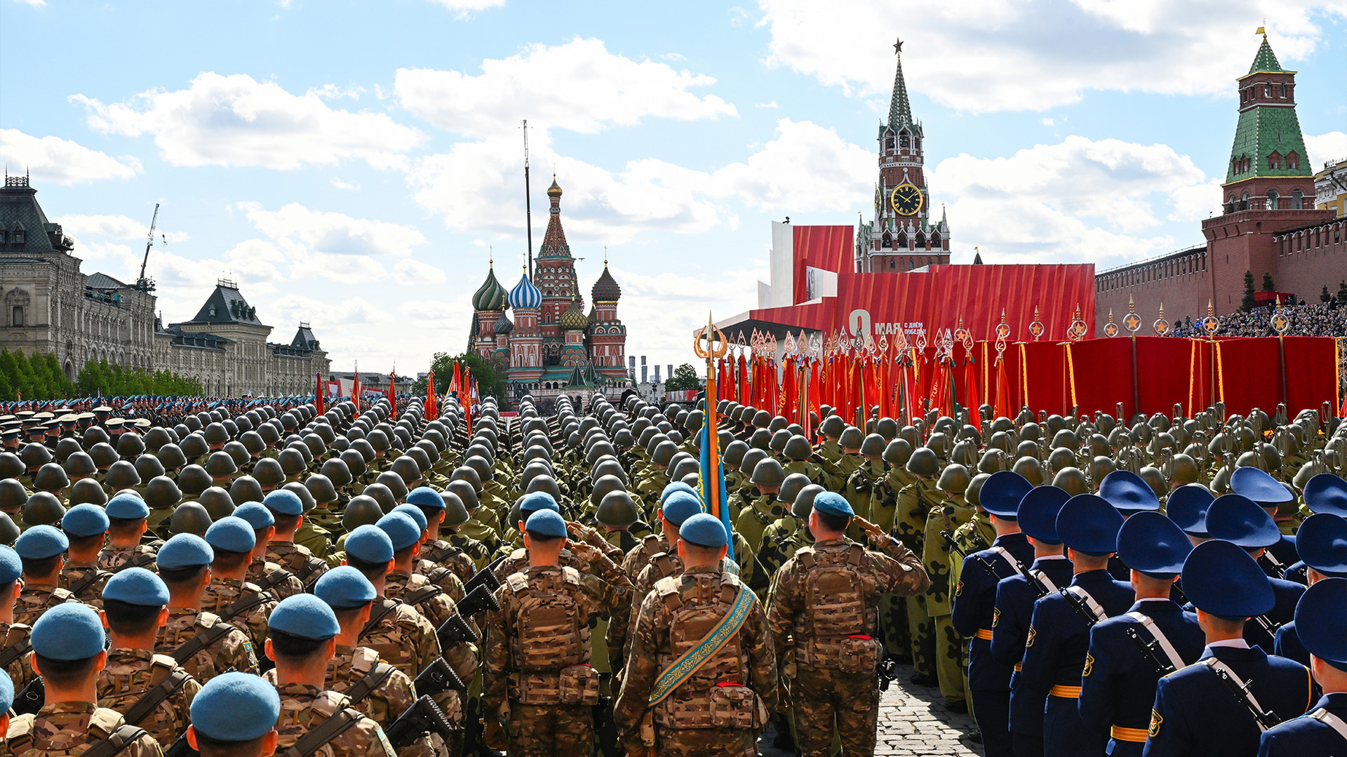 VÍDEO: versão completa do grande esfile de 80 anos da Vitória contra o nazi-fascismo