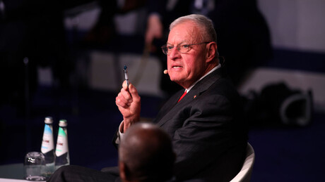 Ucrânia aceitou ceder territórios à Rússia, afirma enviado especial de Trump