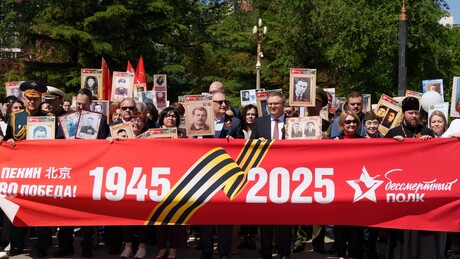 Marchas do 'Regimento Imortal' homenageiam veteranos do Exército Vermelho em diversos países