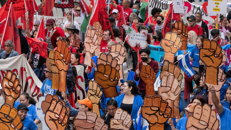 Governo dos EUA oferece US$ 1.000 a imigrantes que deixarem o país voluntariamente