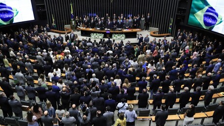 PDT abandona base aliada do governo Lula na Câmara