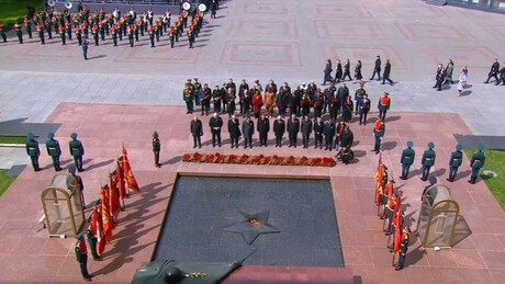 AO VIVO: Putin e líderes mundiais depositam flores no Túmulo do Soldado Desconhecido