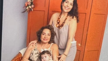 Avó, mãe, neta e quatro cães são encontrados mortos em apartamento em Belo Horizonte