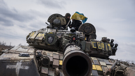 Reino Unido envia tanques 'fakes' para Ucrânia