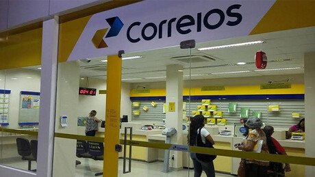 Correios anunciam suspensão de férias e trabalho remoto após prejuízo de R$ 2,6 bilhões