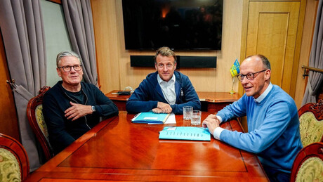 Maduro sobre Merz, Starmer e Macron: 'Eles foram comemorar pedindo guerra com o pó branco'