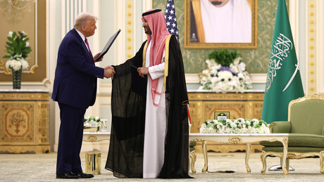 Trump assina acordos multibilionários com Arábia Saudita