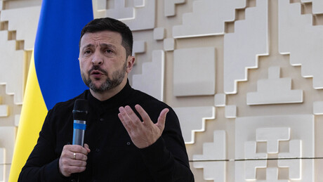 Zelensky vs Zelensky: líder ucraniano propõe encontro com Putin e agora diz não ter feito proposta alguma