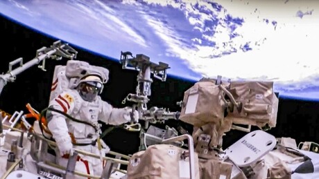 Bactérias misteriosas com 'habilidades únicas' são identificadas na estação espacial chinesa