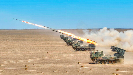 China desafia supremacia militar dos EUA com avanço nuclear, cibernético e tecnológico