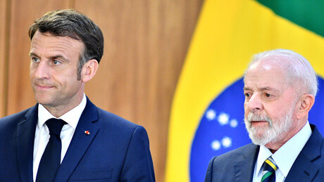 Lula e Macron trocam elogios antes de visita oficial à França