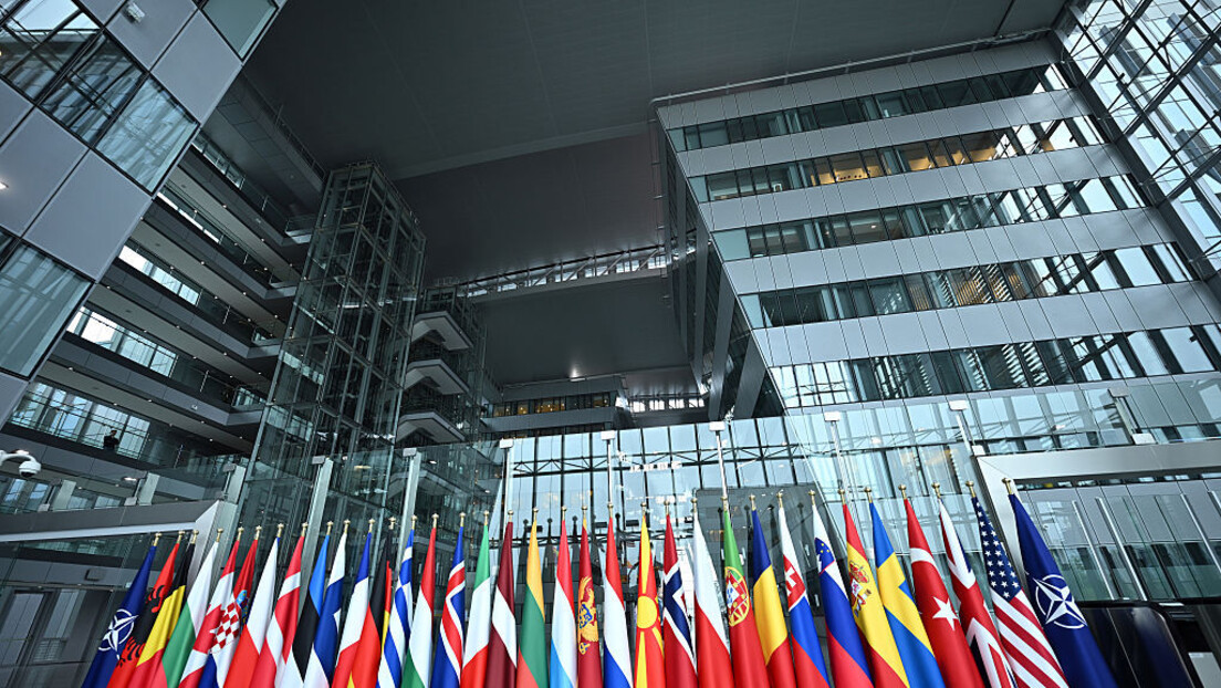 OTAN: a 'aliança defensiva' que espalha guerra