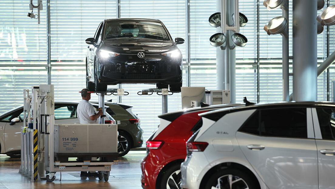 Volkswagen: em crise, 20 mil funcionários aderem a programa de demissão voluntária na Alemanha