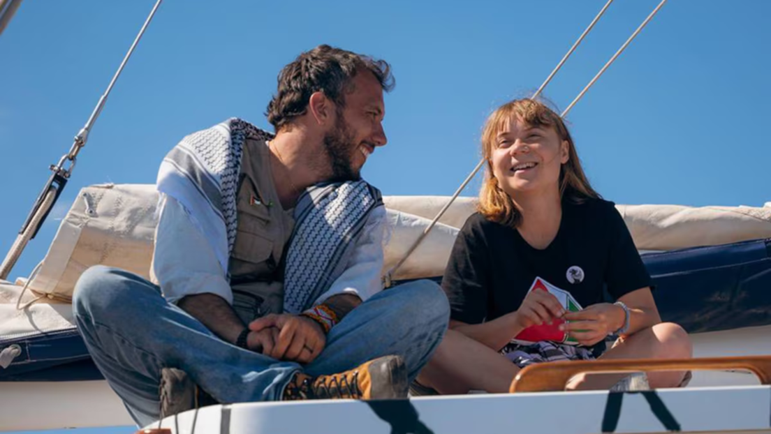 Quem é Thiago Ávila, brasileiro que integra missão humanitária com Greta Thunberg rumo a Gaza?