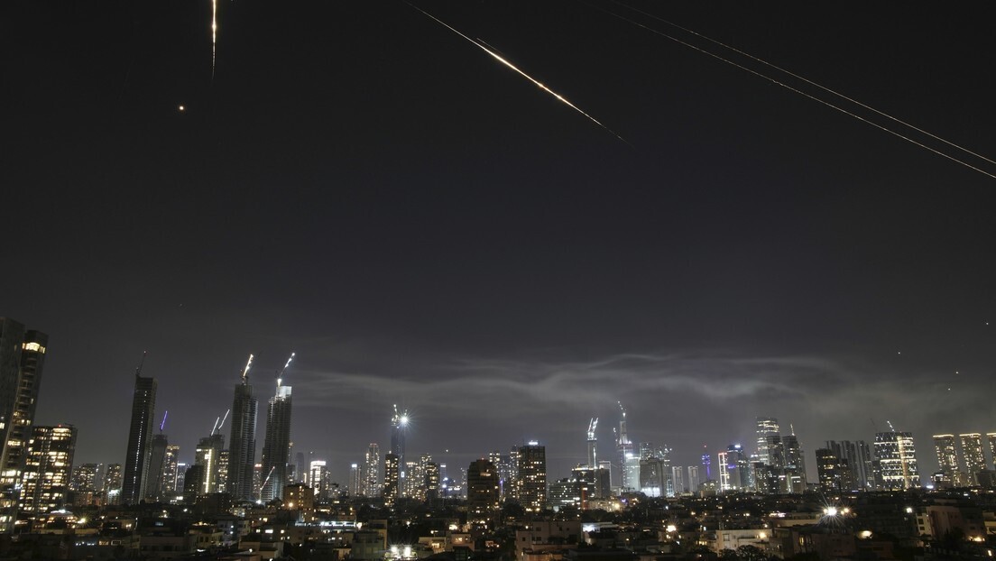 Axios: EUA auxiliam Israel na interceptação de mísseis iranianos