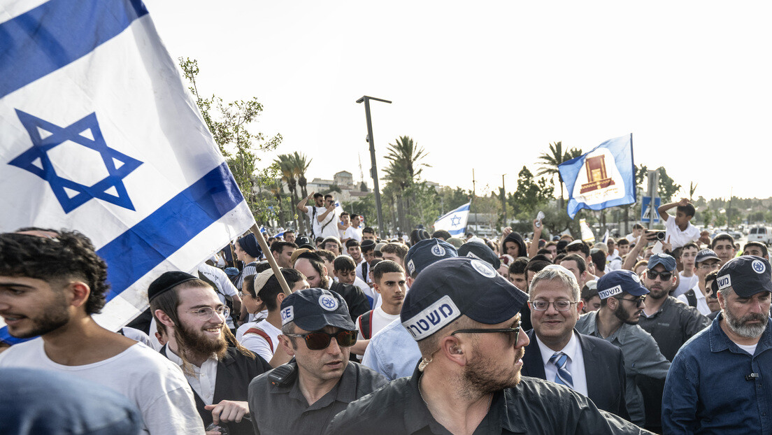 Israel pede que seus cidadãos evitem a utilização de símbolos judeus