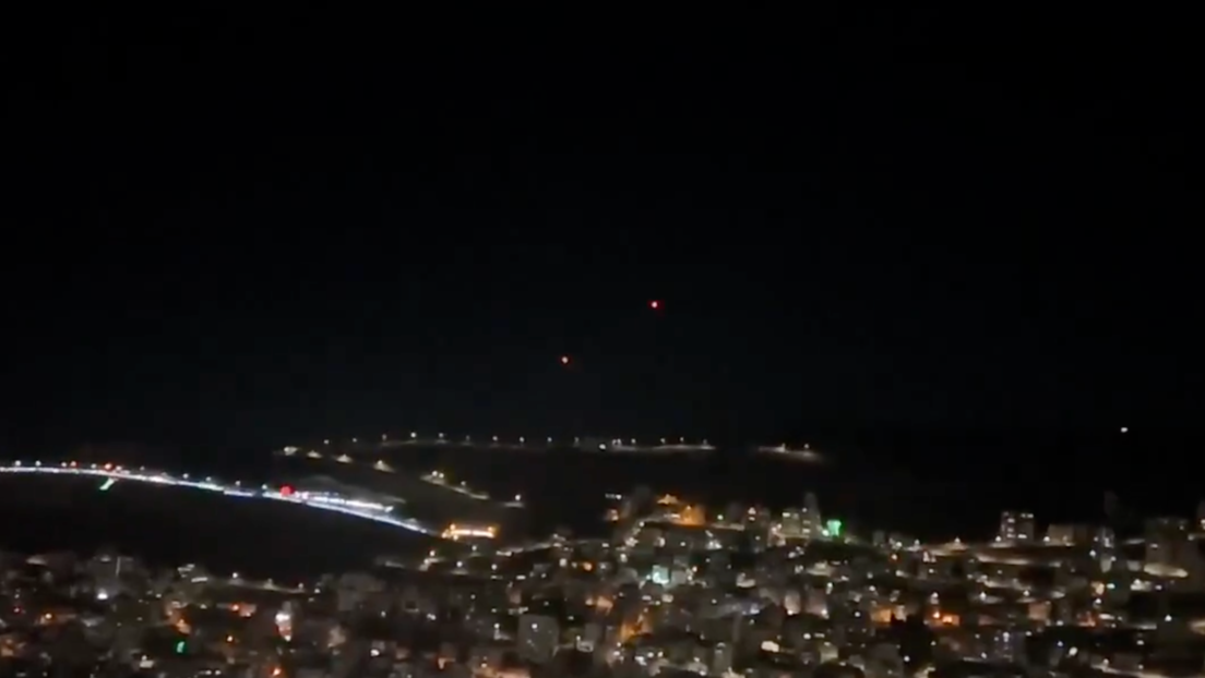 Palestinos celebram mísseis iranianos lançados contra Israel - mídia iraniana