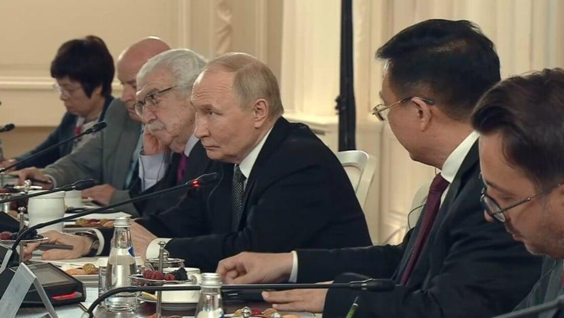 Putin adverte Alemanha caso envie Taurus a Kiev: 'envolvimento direto' no conflito