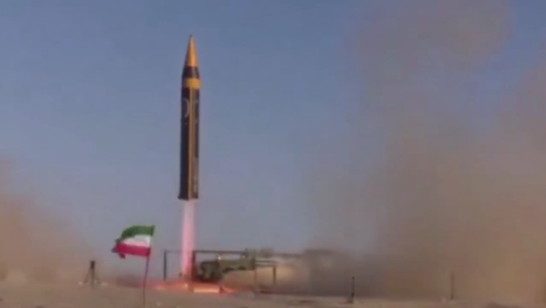 VÍDEO: Irã dispara pela primeira vez o míssil hipersônico Khyber contra Israel