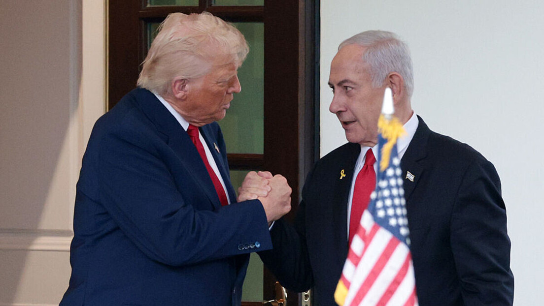 Em decisão polêmica, tribunal adia julgamento de Netanyahu após pressão de Donald Trump