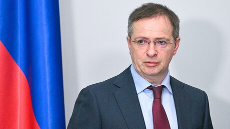 Quem é Vladimir Medinsky, chefe da delegação russa nas negociações com Kiev?