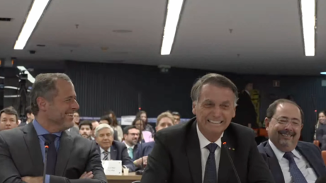 'A gente gasta': Bolsonaro ri ao citar R$ 18 milhões em pix e diz que não trabalha de graça