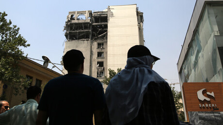 Em ligação a Netanyahu, Putin critica ataques de Israel contra o Irã