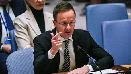 Hungria e Eslováquia vetam plano de Bruxelas para abandonar recursos energéticos russos