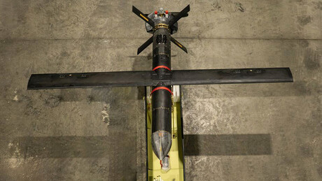 Irã revela novo drone kamikaze