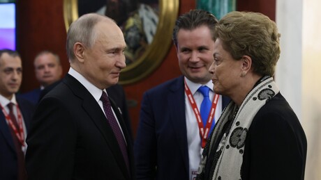 Putin se reúne com Dilma e afirma: 'todos apreciam muito seu trabalho'