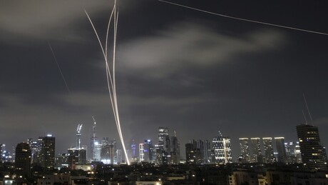 Irã faz nova advertêcia a Israel: 'As portas do inferno se abriram sobre ti'