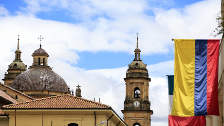 Colômbia adere oficialmente ao Banco do BRICS